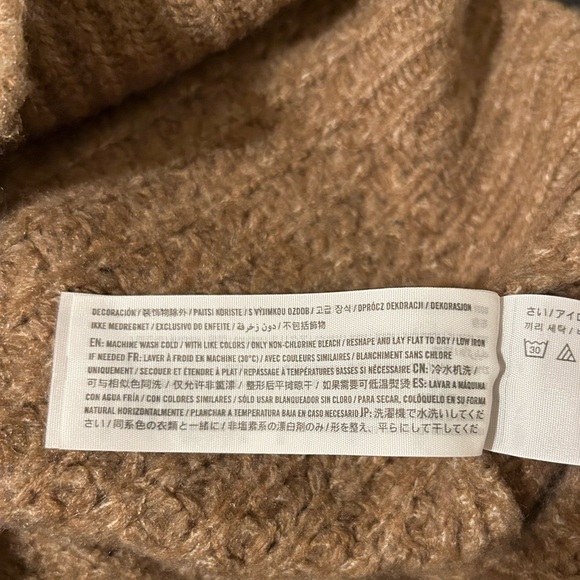 Abercrombie & Fitch Tan Knit Cardigan Size M - Picture 5 of 6
